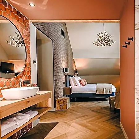 Baarlo 3*